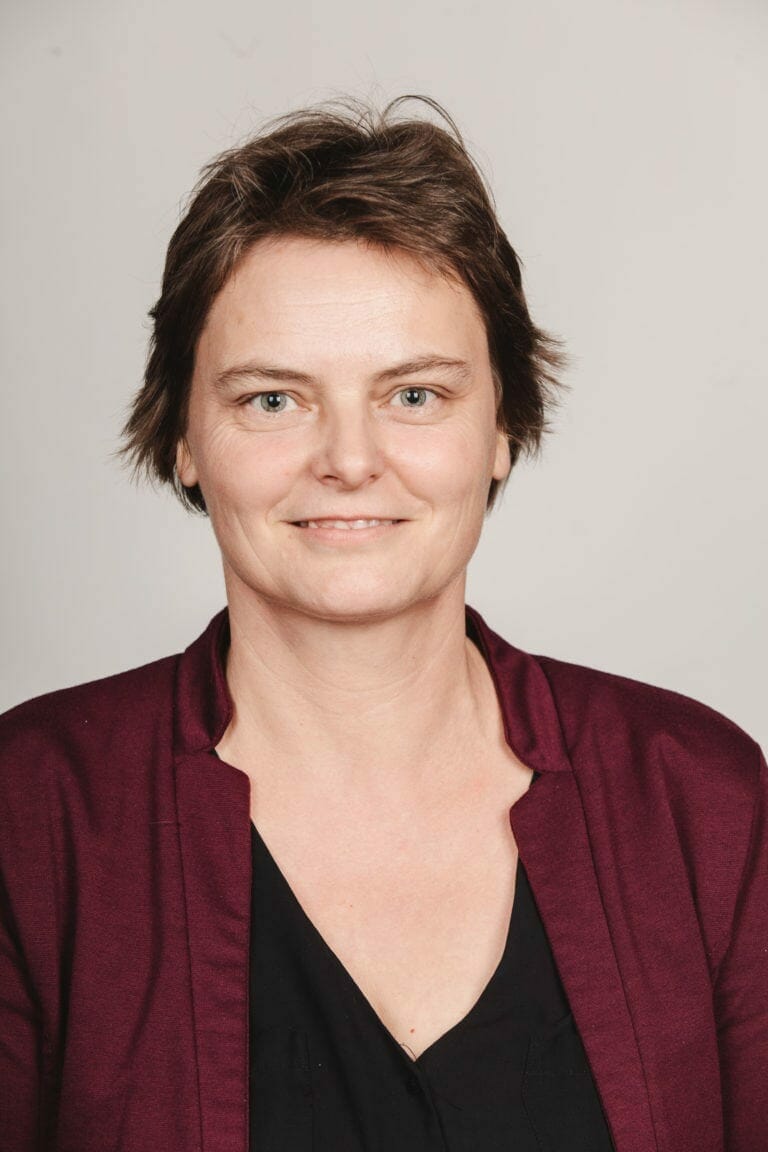 VVV Van den Bergh Greet 3 768x1152