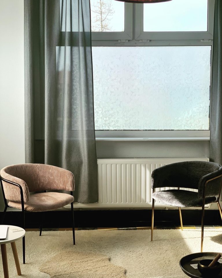 15CEF3FB C907 40B3 9D50 EFE5FF7BCDD2 768x960