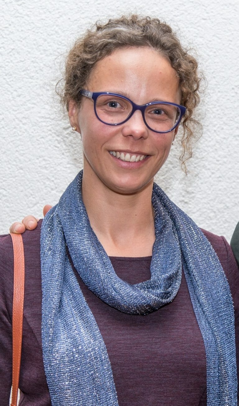 B2D85506 A19C 4305 A9A5 1837D461D82F 768x1307