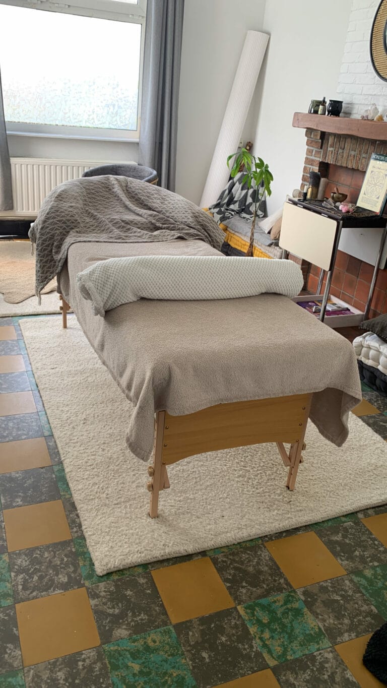 D00094F3 E279 4CC8 84DD 63ACD6BFE71C 768x1365