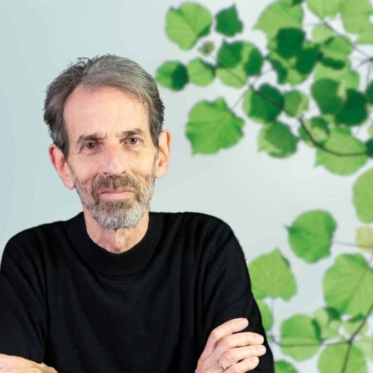 Johan in green 1 768x768